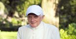 Benedetto XVI torna professore e raduna i suoi allievi a Castel Gandolfo. Ecco chi sono (Abaca)