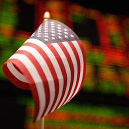 S&P taglia l'outlook degli Stati Uniti da stabile a negativo