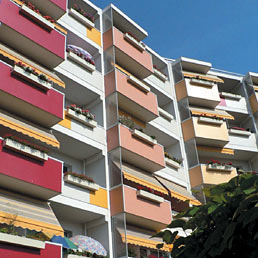 Condominio, chi paga quando i lavori sono fatti male - Il ...